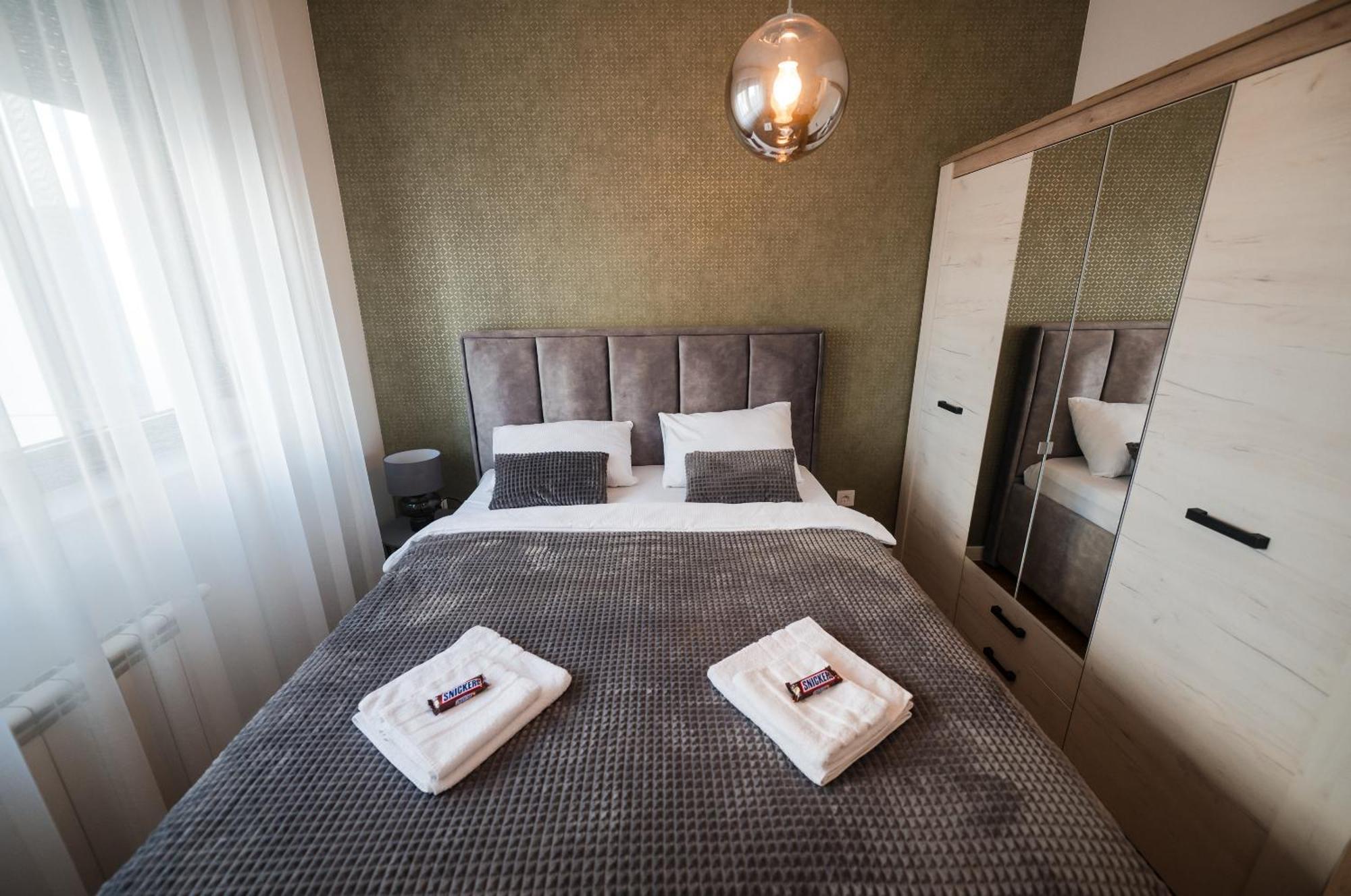Apartman City Charm بانيا لوكا المظهر الخارجي الصورة