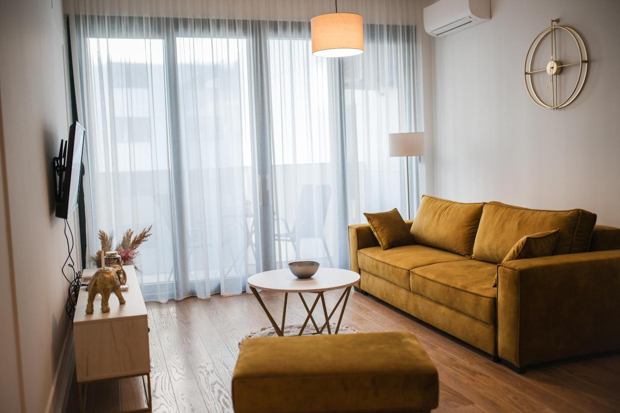Apartman City Charm بانيا لوكا المظهر الخارجي الصورة