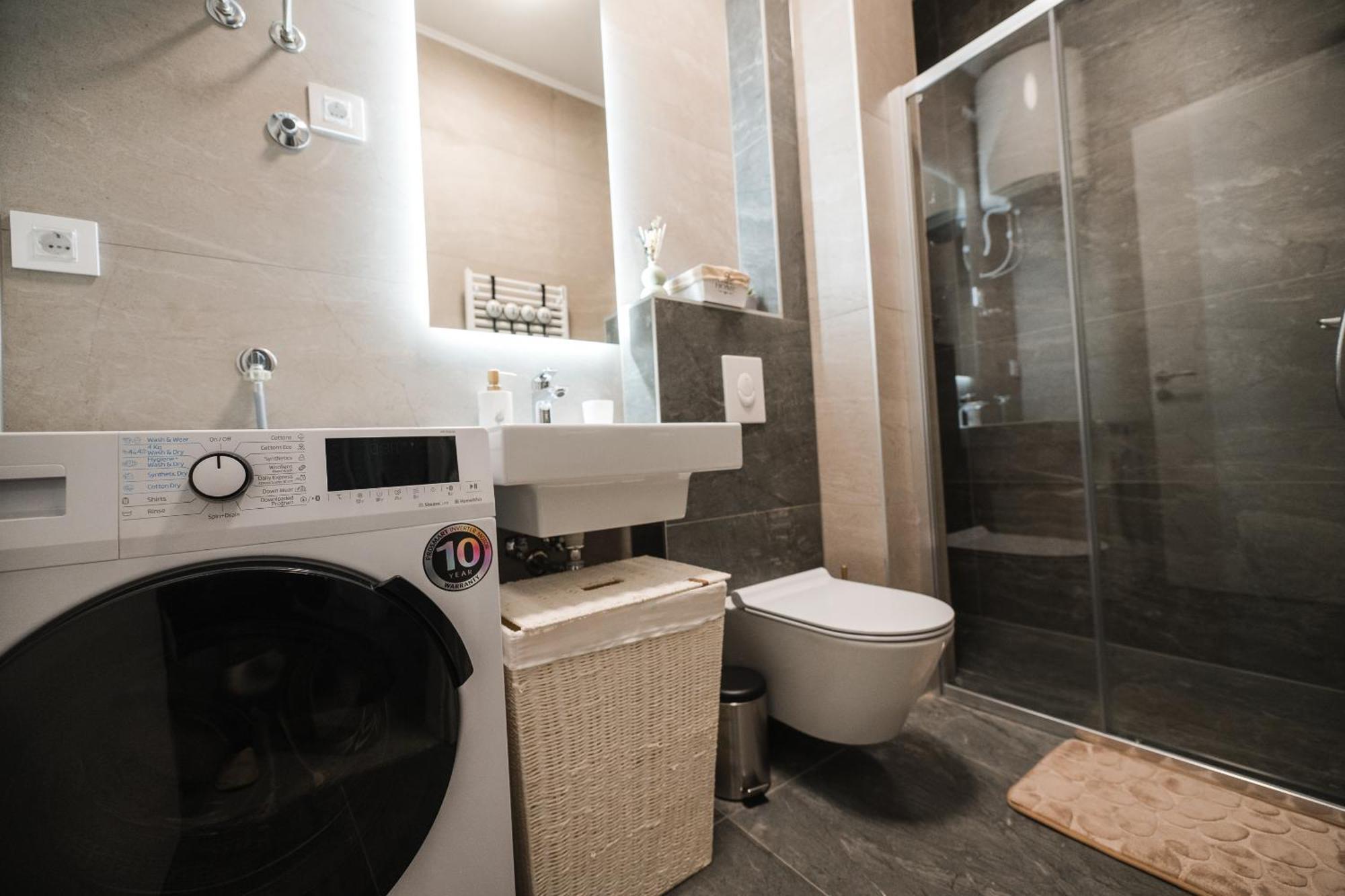 Apartman City Charm بانيا لوكا المظهر الخارجي الصورة